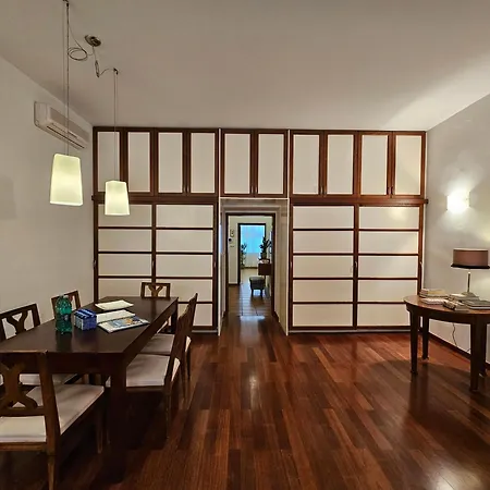 Διαμέρισμα Historic Townhouse Tina By Hall Λιουμπλιάνα