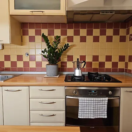 Historic Townhouse Tina By Hall * Liubliana